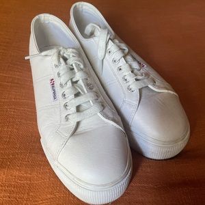 Women’s 39.5 (8.5 US) White Leather Platform Supergas
